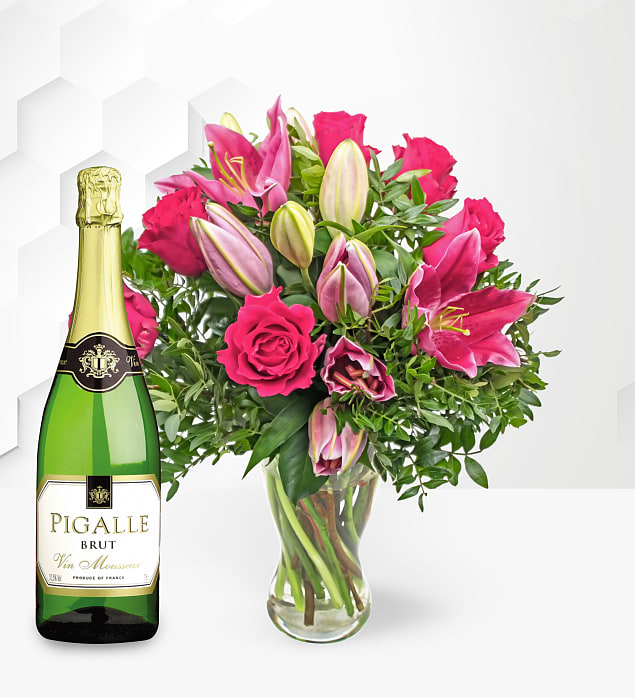Rose and Lily With Pigalle